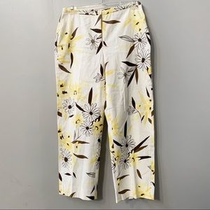 🛍5/$25 Linen Blend Cropped Floral Capri Pants